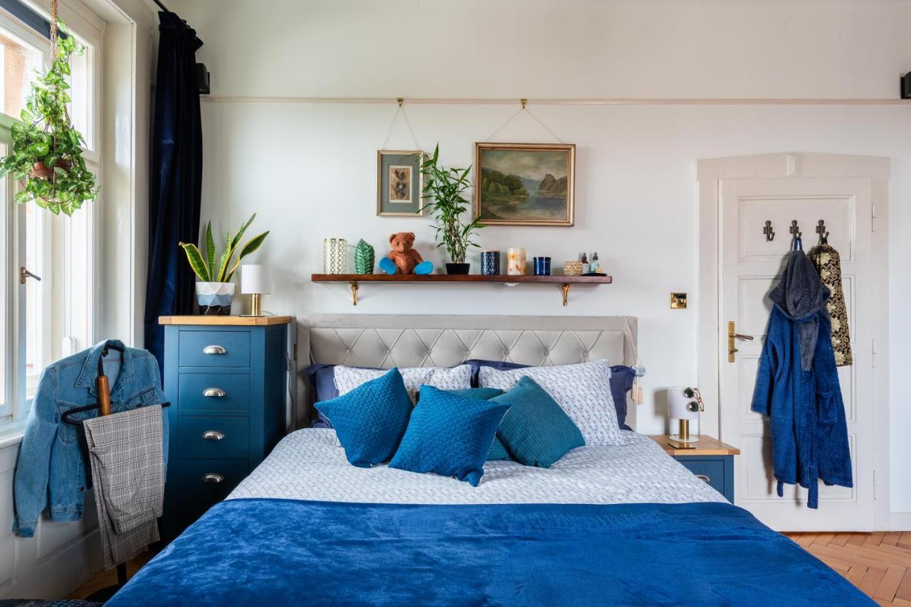 Victoria Design Stays - Premium Apartment Ohrada Praha Bagian luar foto